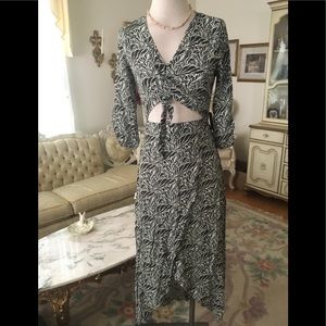 Express NWT brown/white bare midriff dress size SP